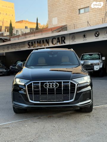 מודעת רכב אאודי Q7