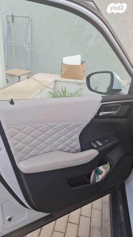 מיצובישי אאוטלנדר