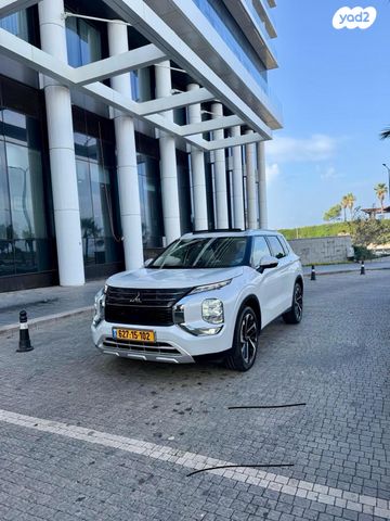 מיצובישי אאוטלנדר