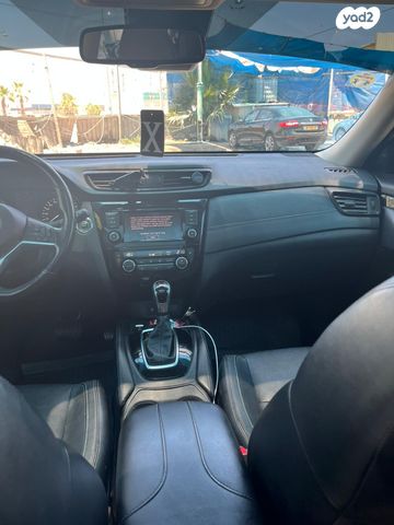 ניסאן אקס טרייל