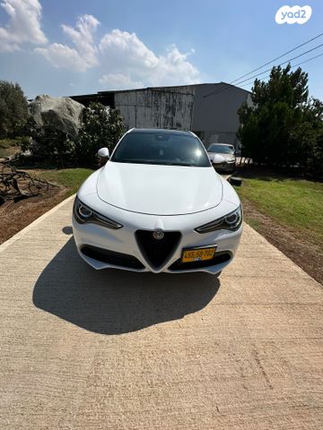 אלפא רומיאו סטלביו