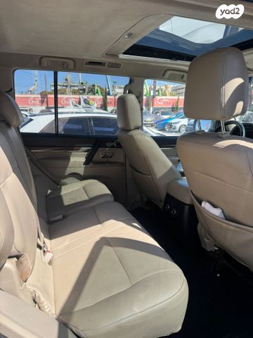 מיצובישי פג'רו