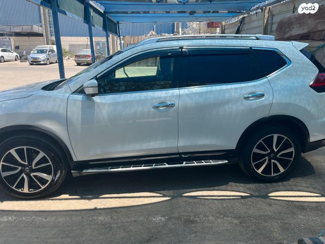 ניסאן אקס טרייל