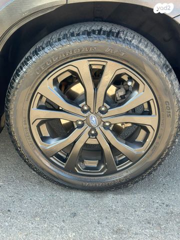 סובארו פורסטר