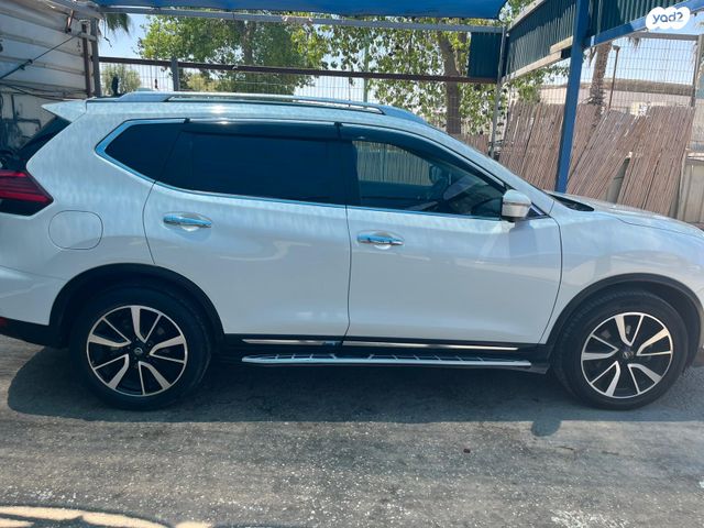 ניסאן אקס טרייל