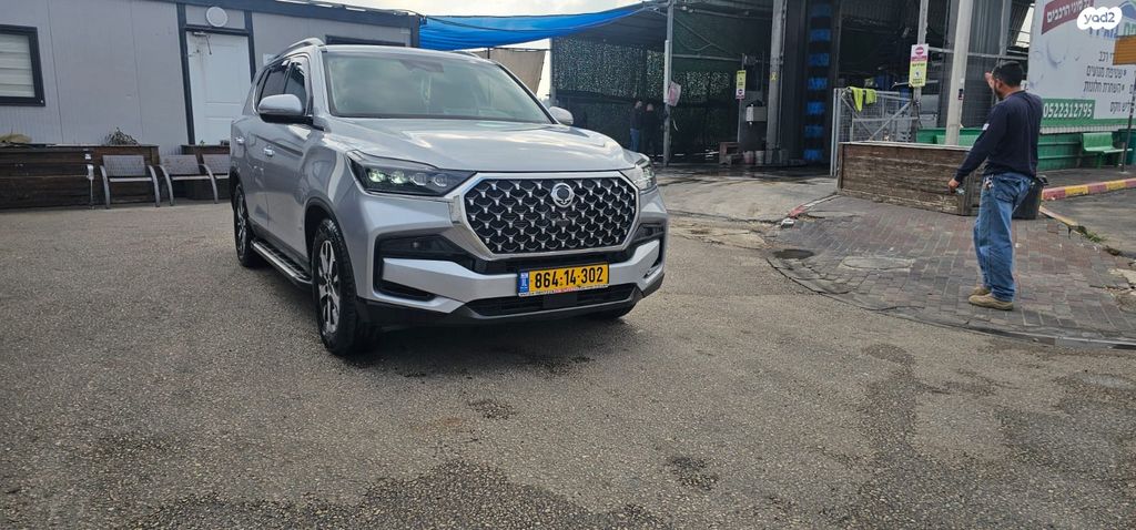 מודעת רכב סאנגיונג רקסטון