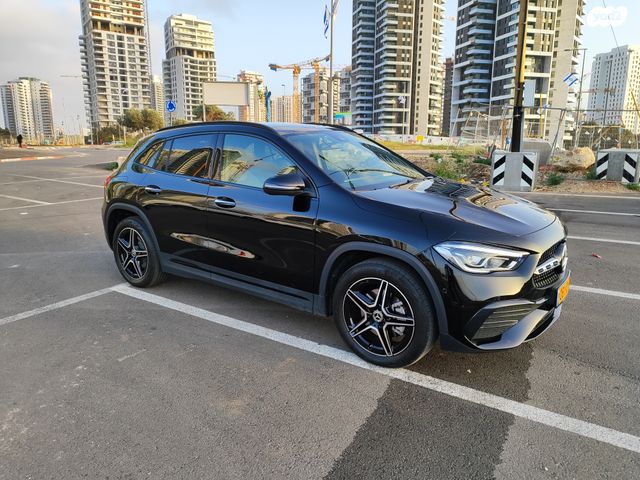 מודעת רכב מרצדס-בנץ GLA