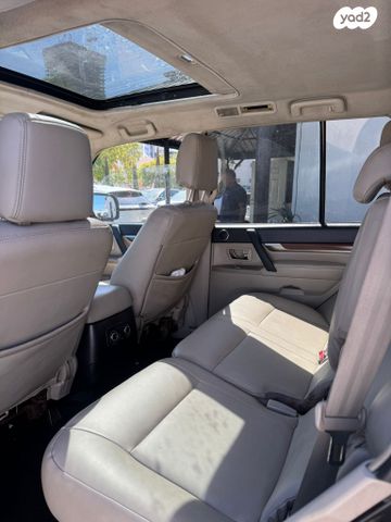 מיצובישי פג'רו