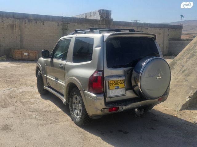 מיצובישי פג'רו