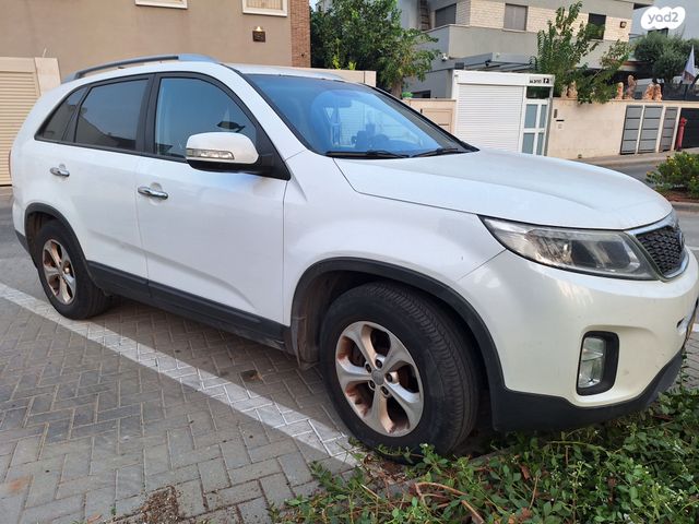 מודעת רכב קיה סורנטו