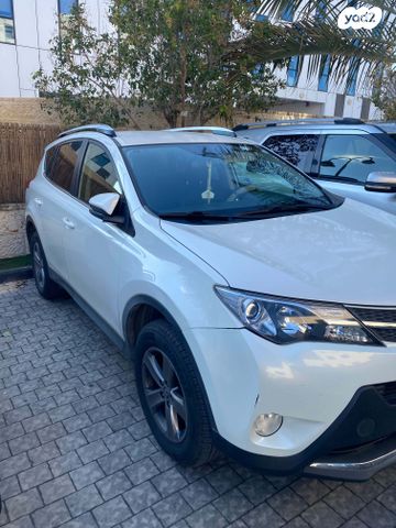 טויוטה RAV4