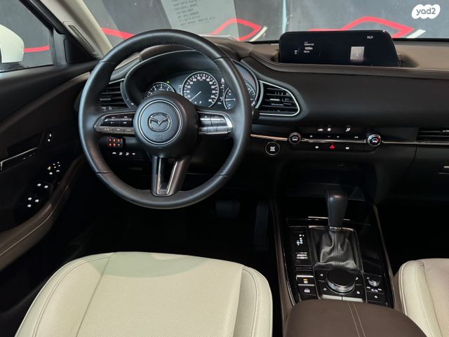 מאזדה CX-30