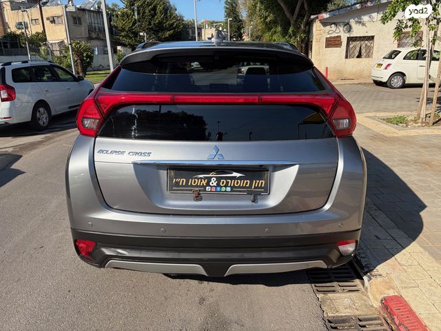 מיצובישי אקליפס קרוס