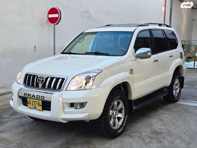 טויוטה לנד קרוזר