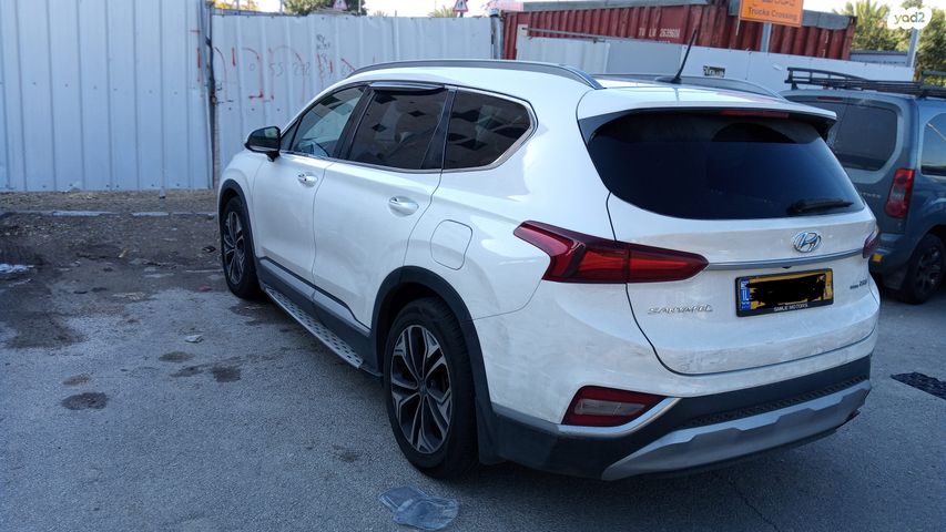 יונדאי סנטה פה