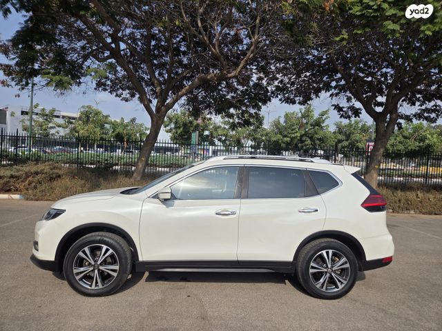 ניסאן אקס טרייל