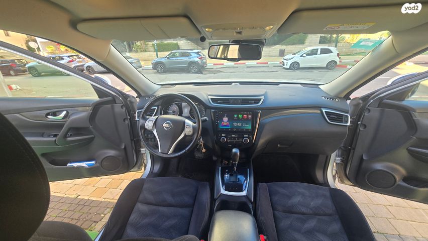 ניסאן אקס טרייל