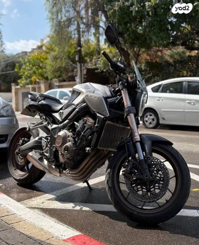 הונדה CB650R