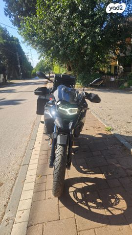 ב.מ.וו F800GS