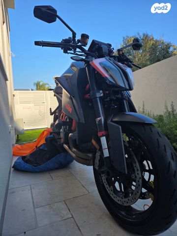 KTM Naked Super Duke 1290R