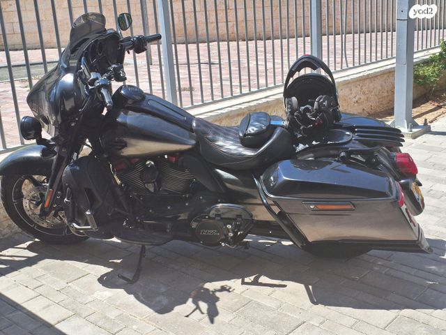 הרלי דיווידסון CVO לימיטד 1923