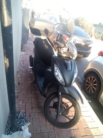 מודעת רכב הונדה ויז'ן 110