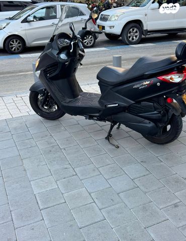 סאן יאנג ג'וי רייד 200