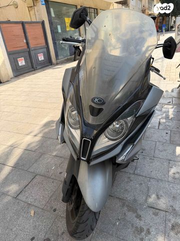 מודעת רכב קימקו דאון-טאון 350