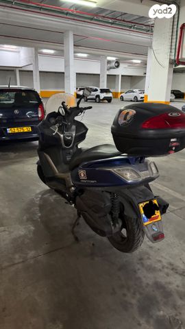 מודעת רכב קימקו דאון-טאון 350