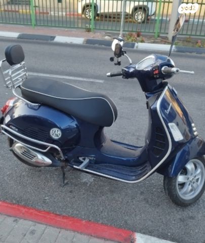 פיאג'ו וספה GTS300 סופר