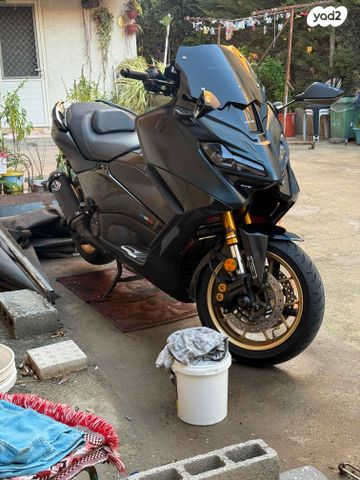 ימאהה Tmax 560 Tech