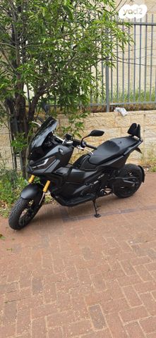 הונדה X-ADV750