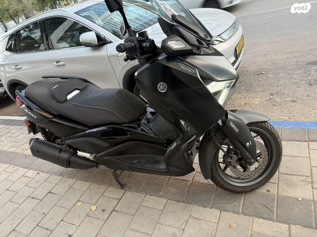 ימאהה X-MAX 300