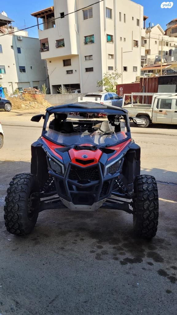 מודעת רכב בומברדיר/קאן אם