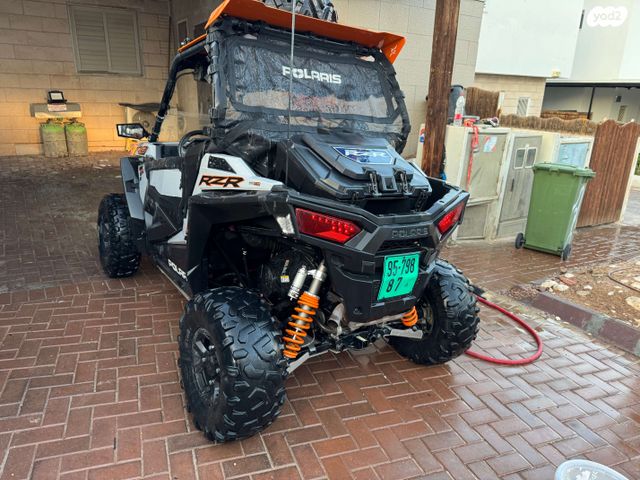 מודעת רכב פולריס