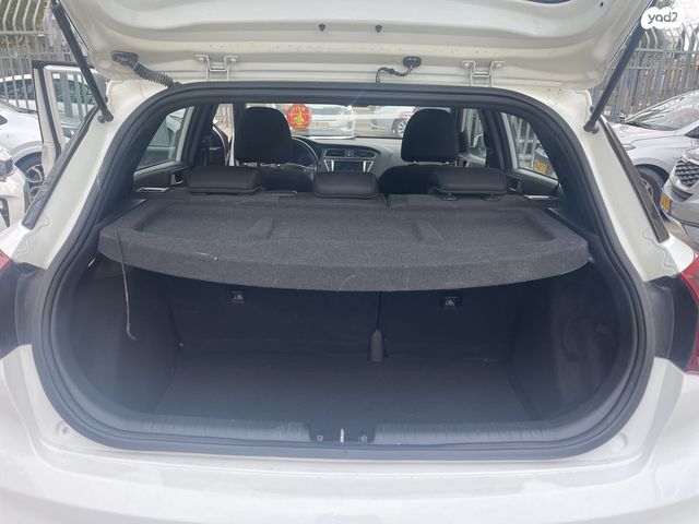 מודעת רכב יונדאי i20