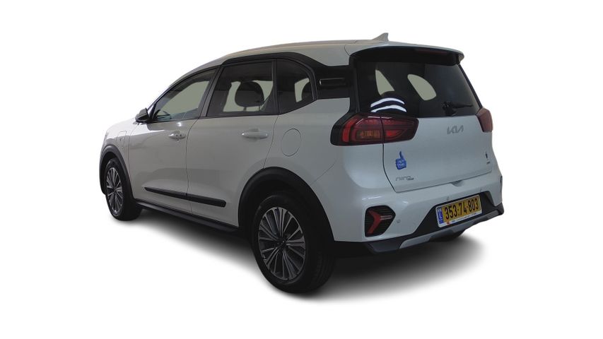 קיה נירו פלוס