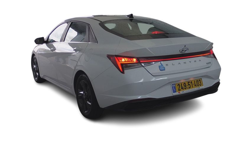 יונדאי אלנטרה