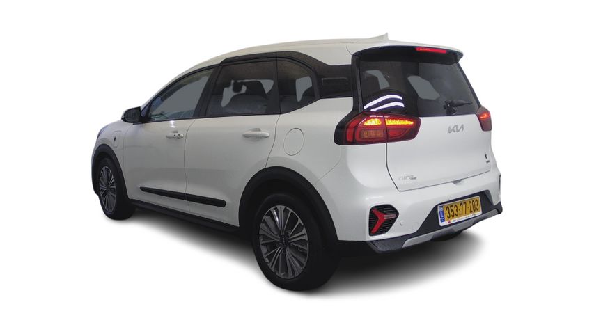 קיה נירו פלוס