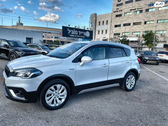 סוזוקי S-Cross