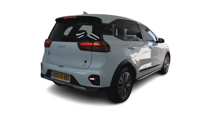 קיה נירו פלוס