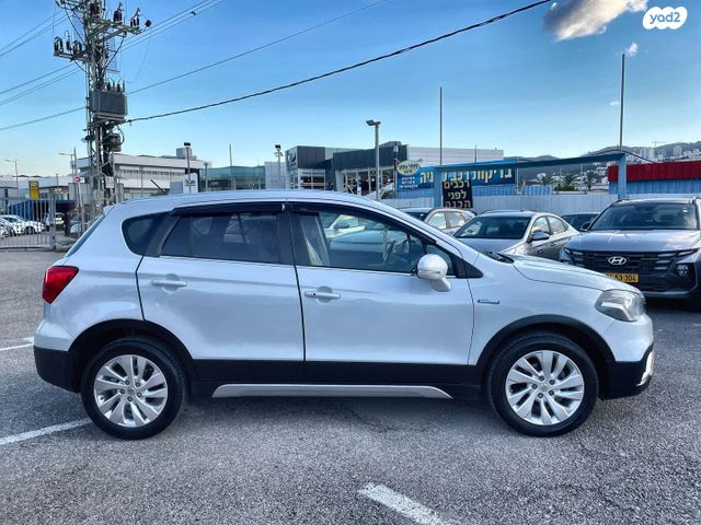 סוזוקי S-Cross