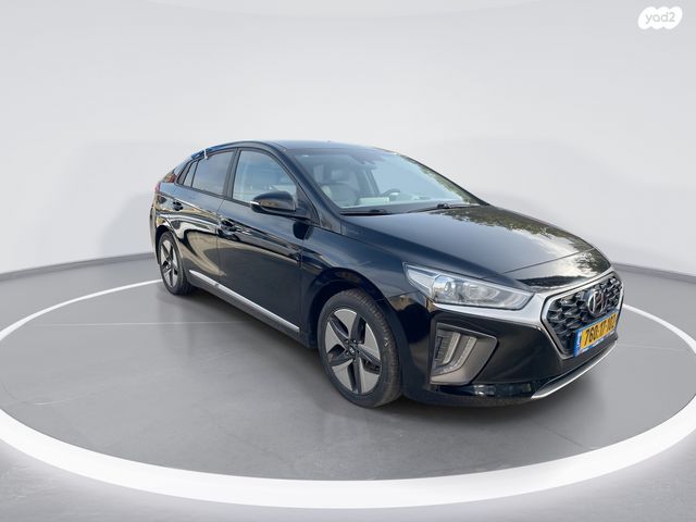 יונדאי איוניק