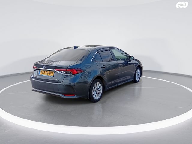 טויוטה קורולה