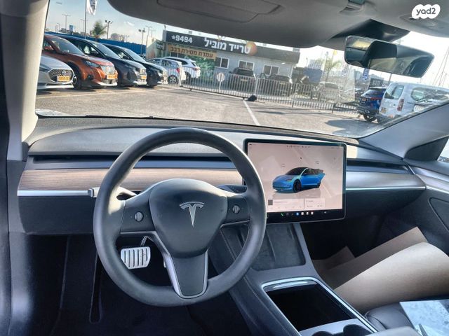 טסלה מודל 3
