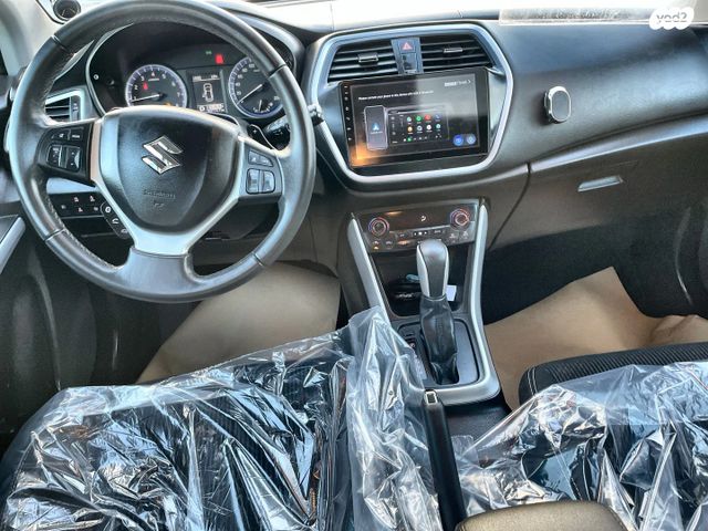 סוזוקי S-Cross