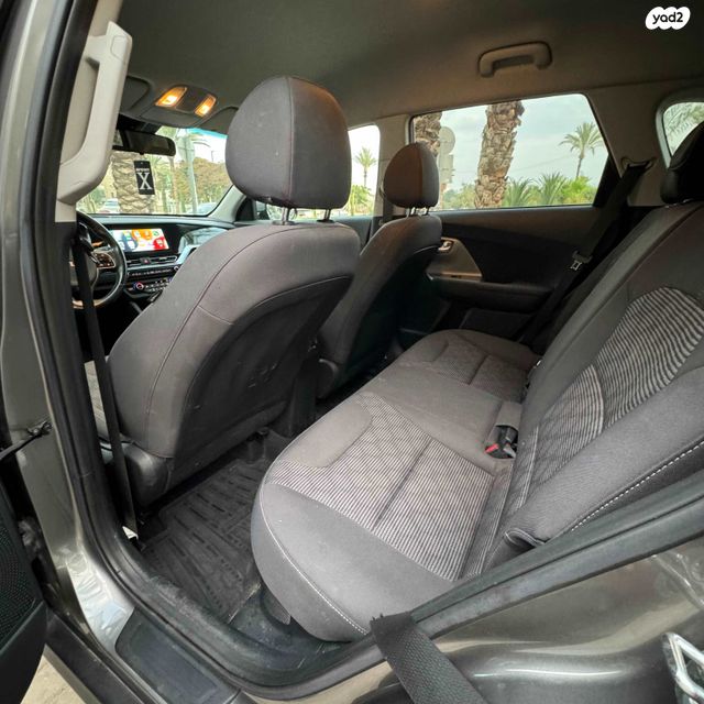 קיה נירו פלוס