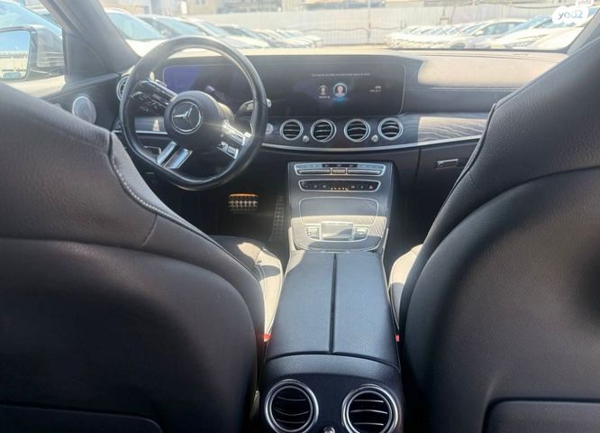 מרצדס-בנץ E-class