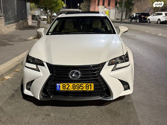 לקסוס GS