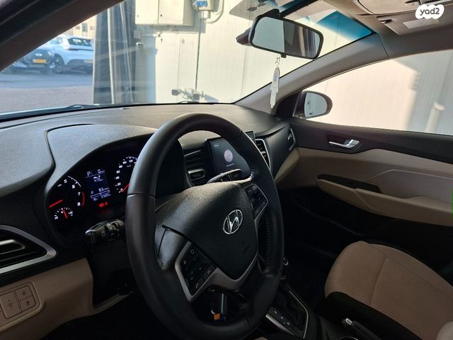 יונדאי אקסנט i25